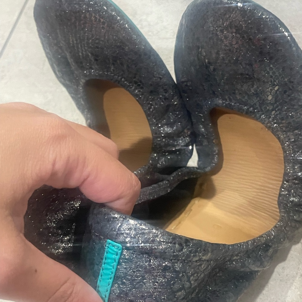 Tieks drago size 9 worn 2-3 times excellent condition